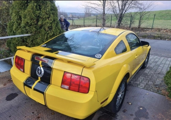 Ford Mustang cena 36800 przebieg: 198300, rok produkcji 2006 z Torzym małe 67